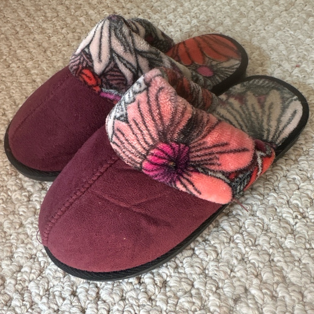 Vera Bradley Floral Slippers Sz 5-6